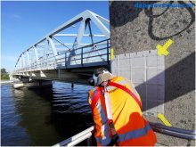 Werken aan bruggen en sluizen met laagwerker