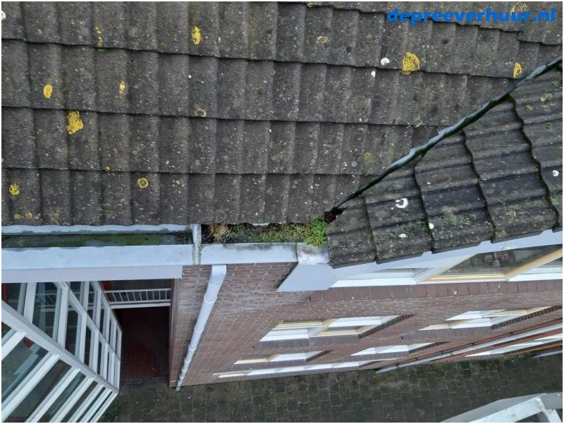 Lekkage door verstopte dakgoot