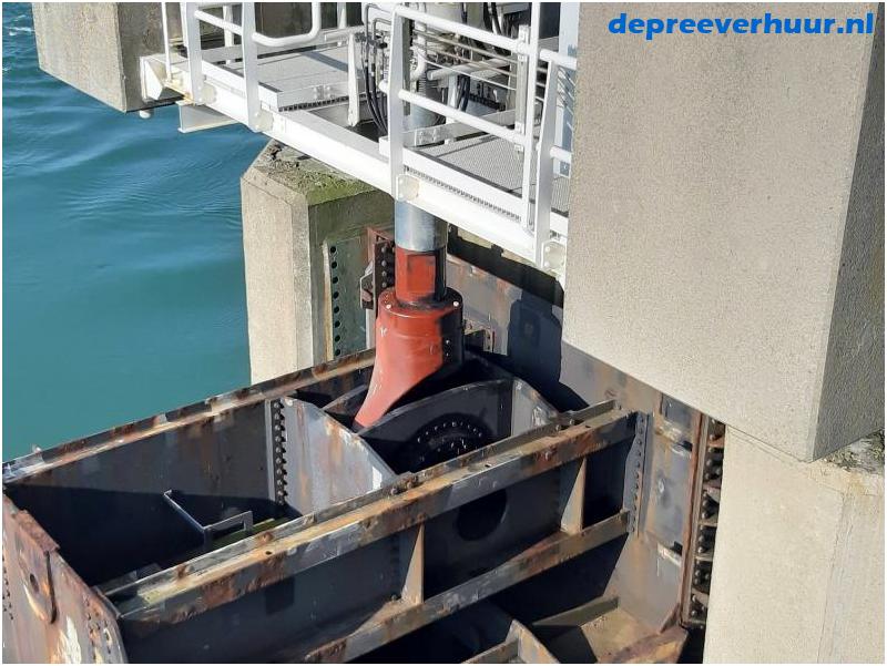 Cilinder Oosterscheldekering defect