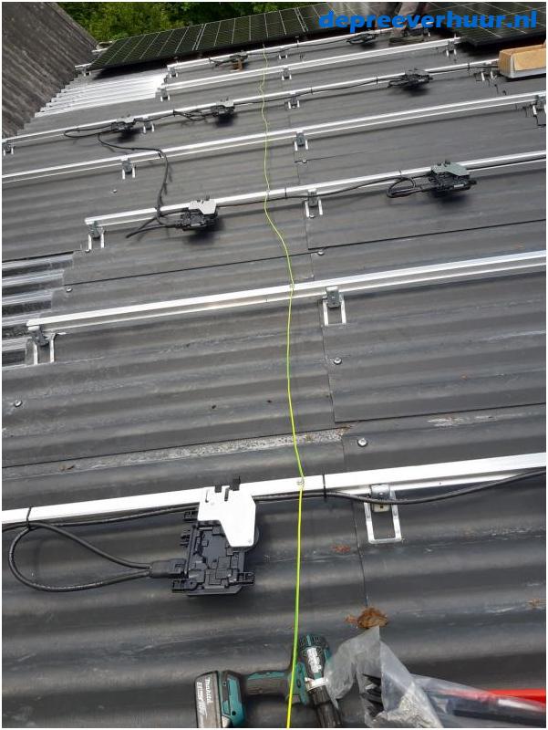 Montage onderconstructie zonnepanelen