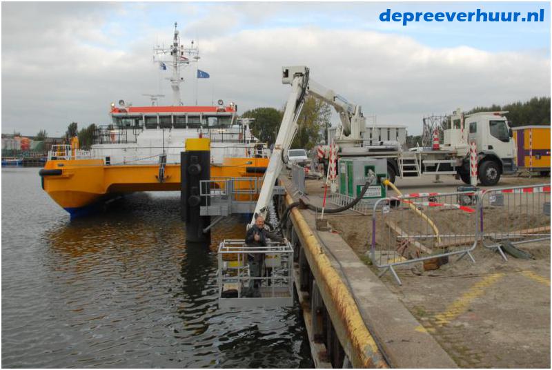 Laagwerker Vlissingen aan de kade