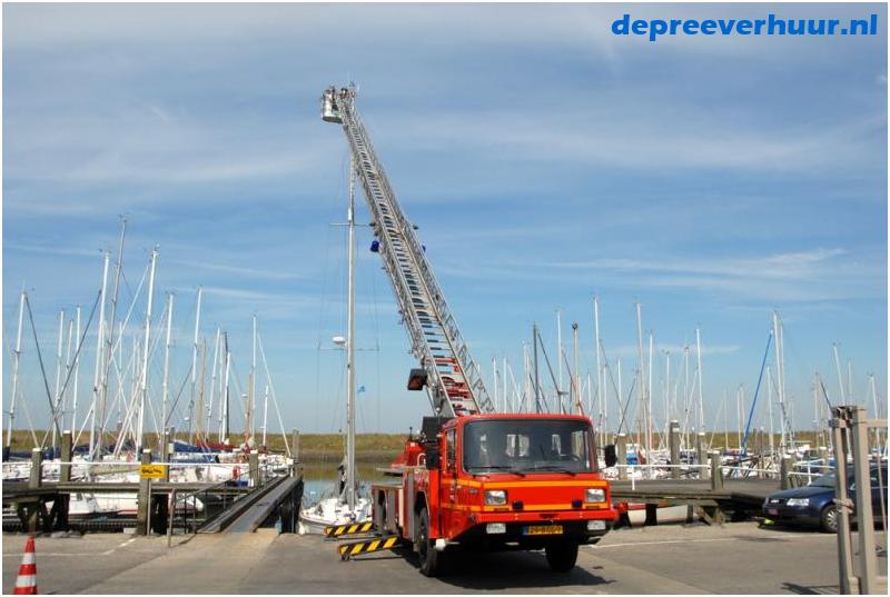 Reparatie in mast met ladderwagen