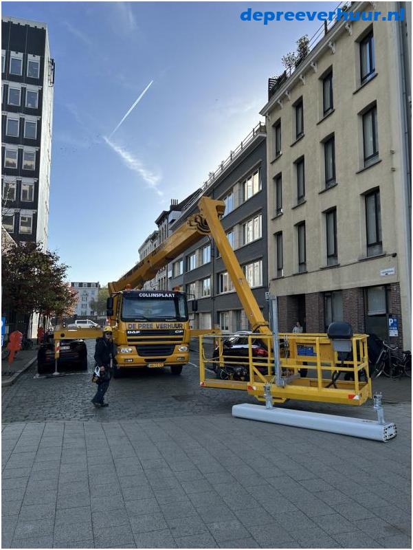 Montage zenders op gebouwen Antwerpen