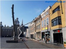 Kniktelescoop hoogwerker 21 meter huren Goes