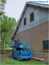 schaarlift 14 meter ruw terrein hybride