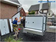 Installeren zonnepanelen op schuine daken