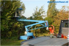 Zelfrijdende kniktelescoophoogwerker 12 meter