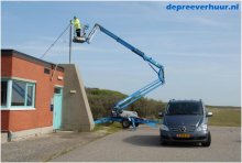 Knikarm aanhangerhoogwerker antenne plaatsen
