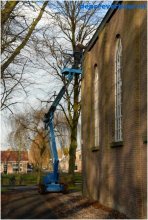 Bladervrij maken kerk in Borssele