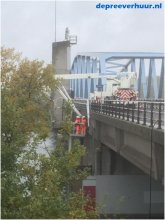 Laagwerker voor brug Terneuzen